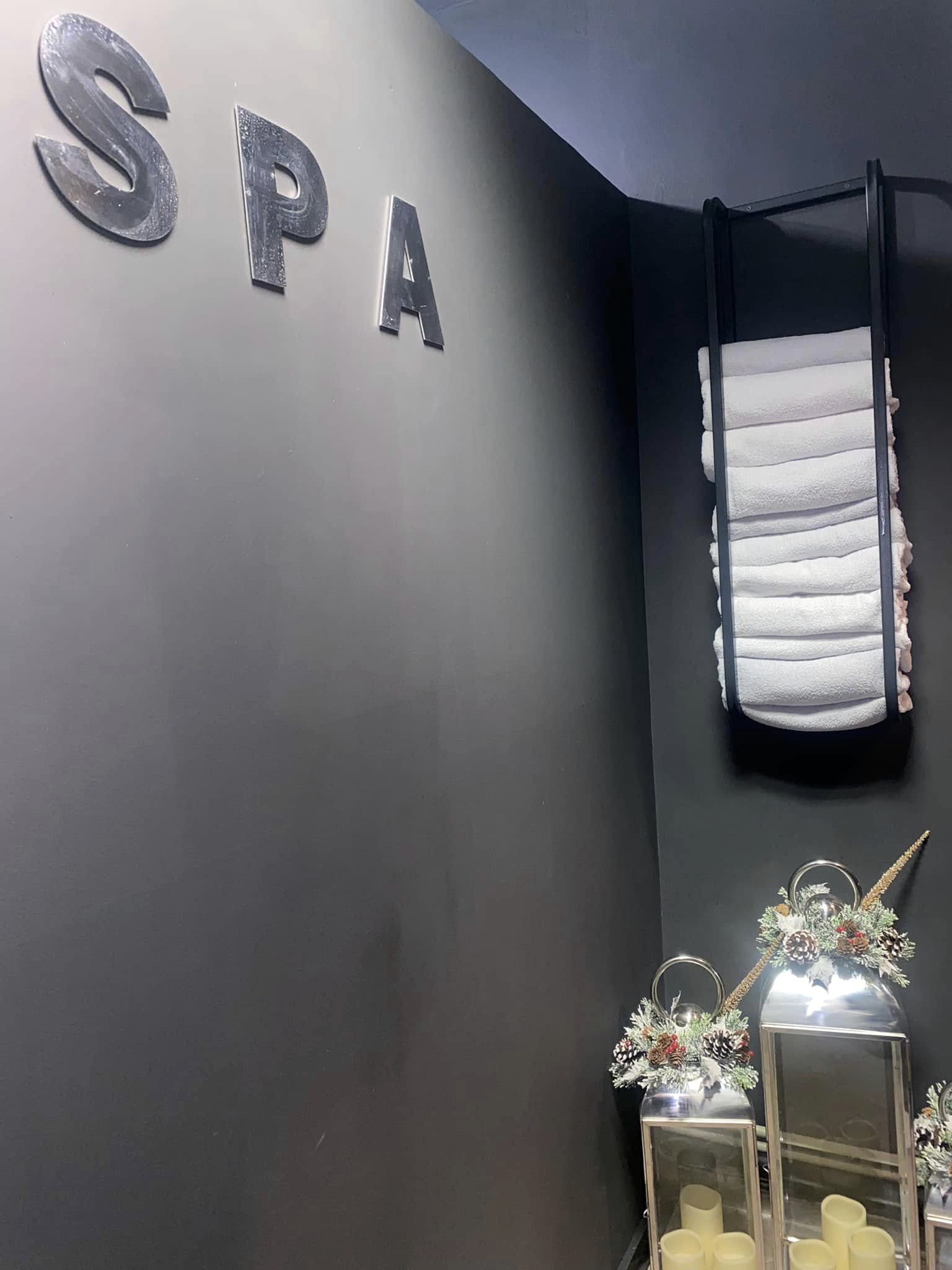 SPA детайл в The Studio